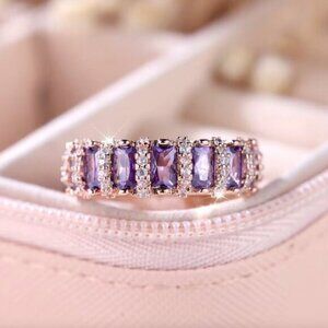 NEW 18k Rose Gold Purple Amethyst Diamond Ring Band Purple Gemstone